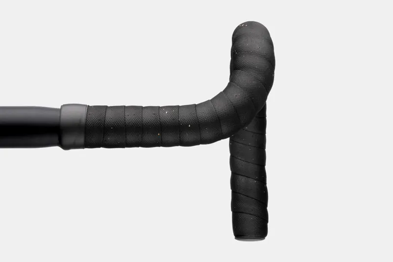 Cannondale KnurlCork Bar Tape - Black 3 Cannondale KnurlCork Bar Tape - Black - Image 3